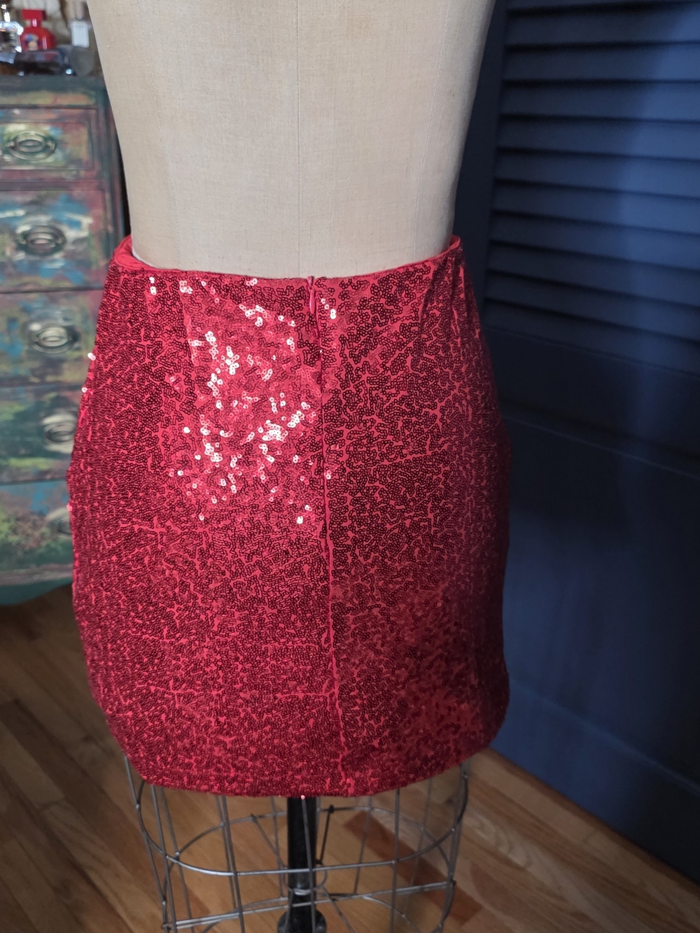 Tipsy Elves Red Sequin Mini Skirt - Size M (Excellent Condition!)